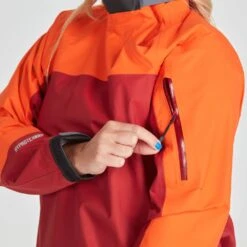 NRS Endurance Splash Jacket - Women's -River Sports Shop 20011 07 PoppyVino Model Zipper 070121 1000x1000 9c282c4a 7d0a 43cc 97fa 83efaffed08a
